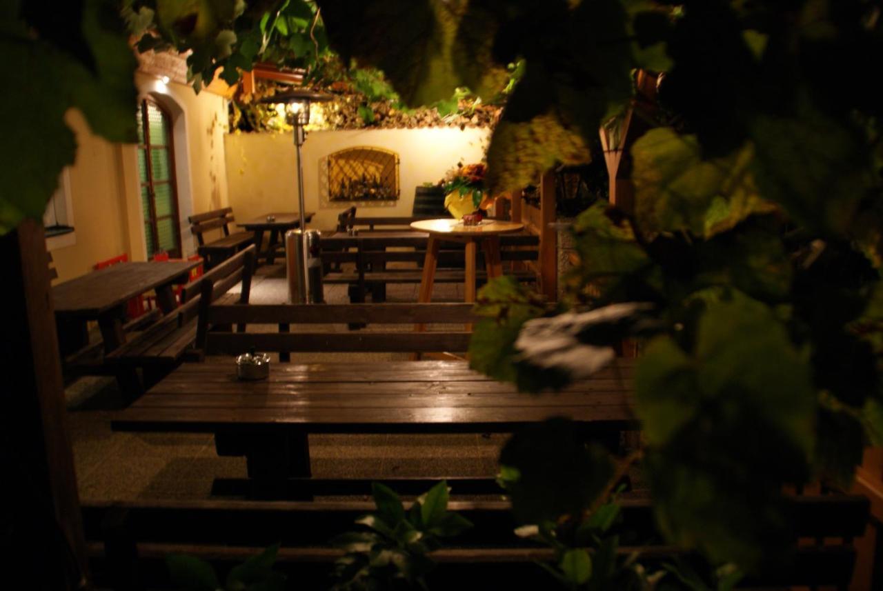 Weingut Lieschnegg Hotel Leutschach Bagian luar foto